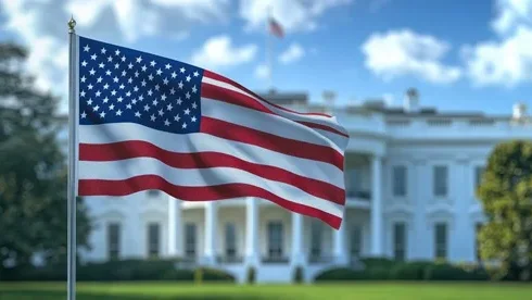 Donald Trump verkündet Start des Gold-Card-Programms
