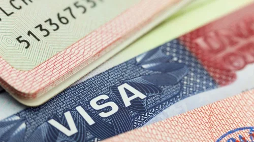 Zahlung von USCIS-Gebühren: Bank vorab informieren!
