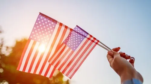 Strenge Grenzkontrollen in den USA: Wichtige Infos zu Einreise und Abschiebungssystem